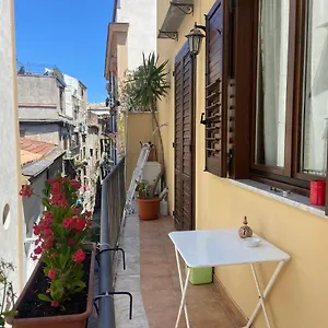 Casetta Al Mercato Vucciria Appartamento